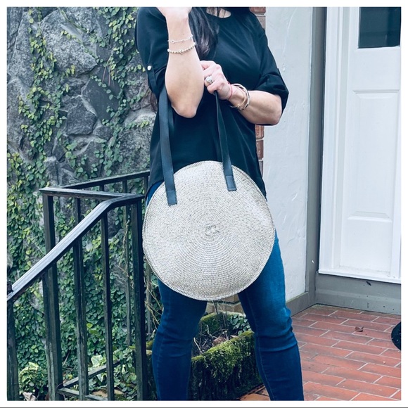 Boho Chic round straw handbag - Picture 8 of 9
